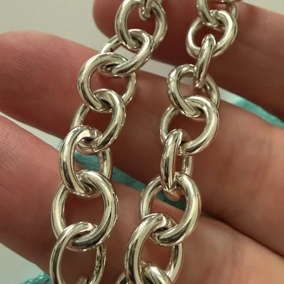 9 1/2” XL Length - Tiffany & Co. Please ReturnTo Tiffany Heart Tag Bracelet - Picture 8 of 12